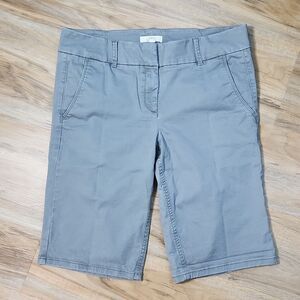 💛Loft Gray Khaki City Bermuda Shorts Size 10